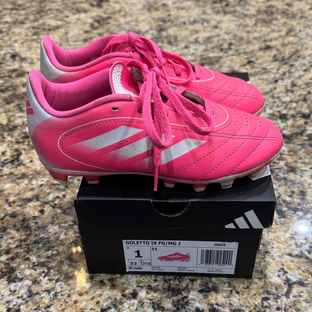 Adidas Kids soccer cleats